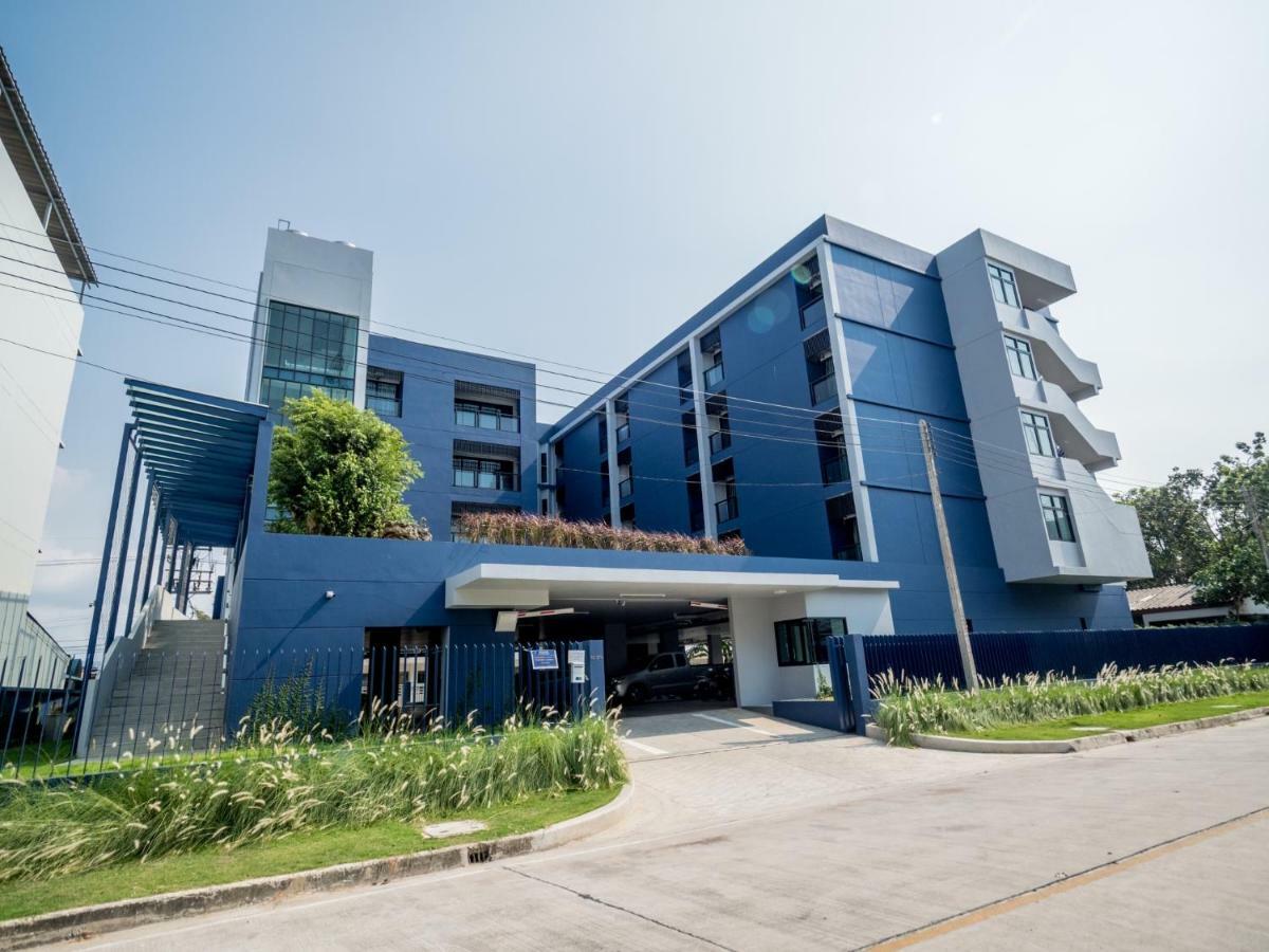 Tassana Place Τσον Μπουρί Εξωτερικό φωτογραφία