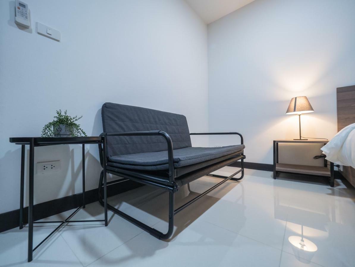 Tassana Place Τσον Μπουρί Εξωτερικό φωτογραφία
